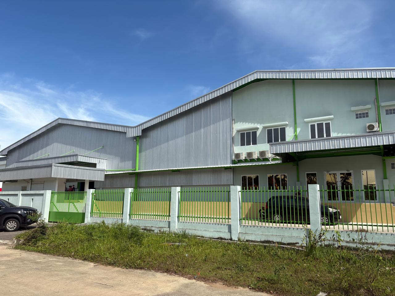 Gedung Baru Perusahaan